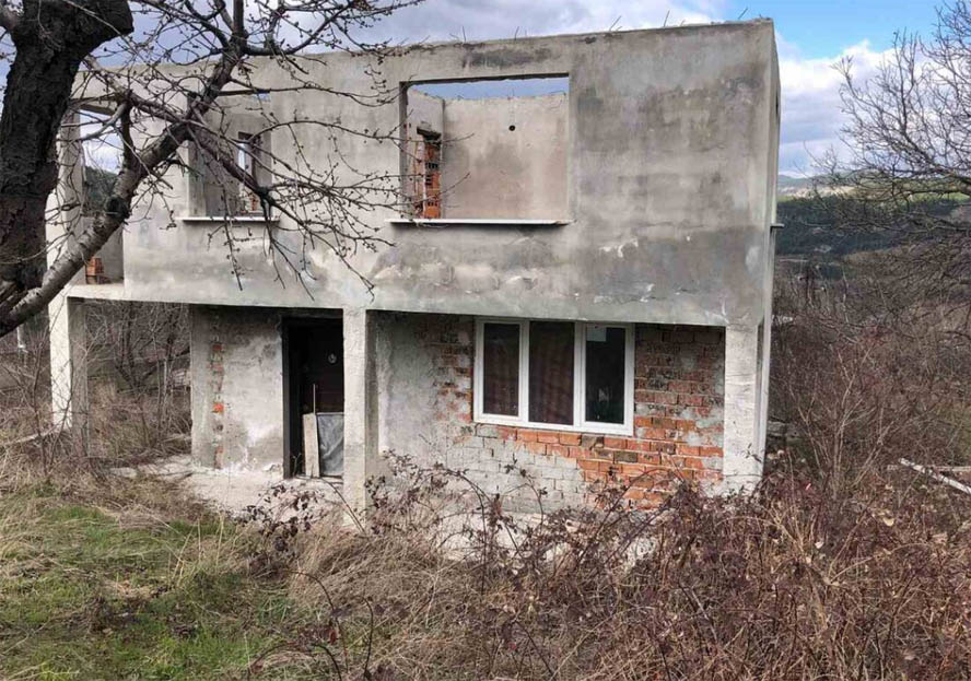 БГ лудост: И това се продава... за 115 000 лева