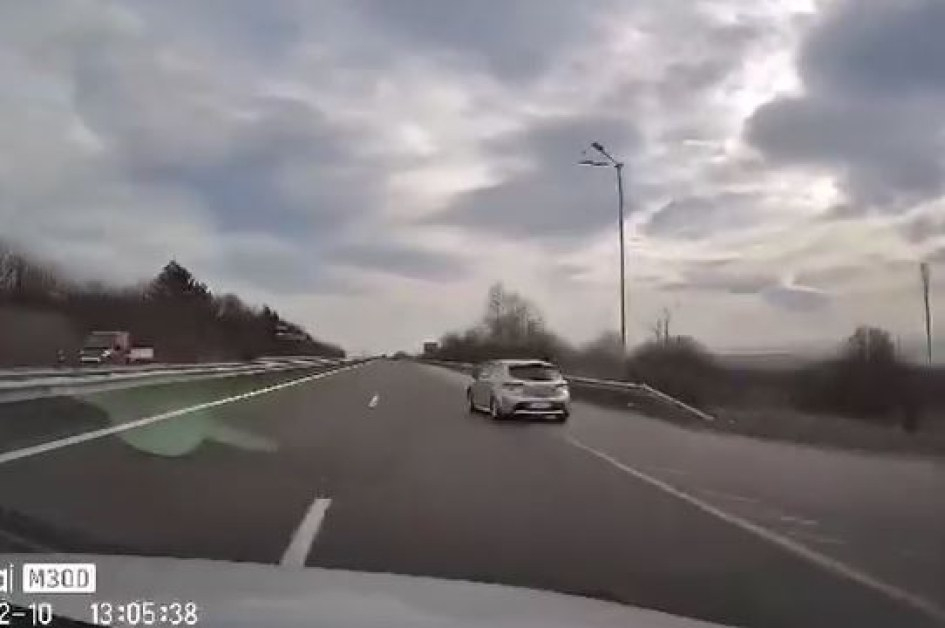 Да не дава Господ да го срещнете този на магистралата ВИДЕО 