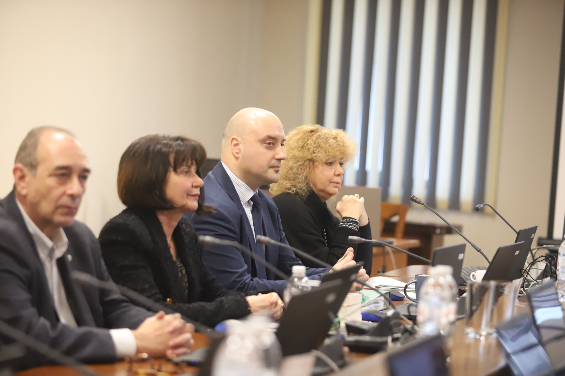 Патрон и кръст от клонки: Сарафов със зловещи новини за прокурори и Нотариуса ВИДЕО