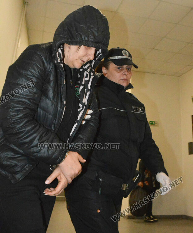 Спипаната с дрога за милиони Маринела чу най-страшните думи СНИМКИ 