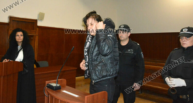 Спипаната с дрога за милиони Маринела чу най-страшните думи СНИМКИ 