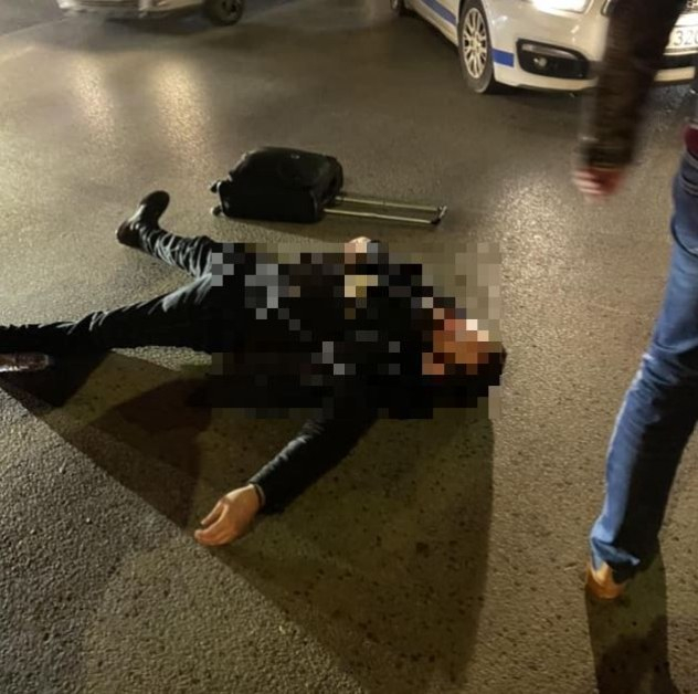 Шофьори, внимавайте: Арабски клошар се хвърля на платното в София, за да ви изнудва СНИМКА