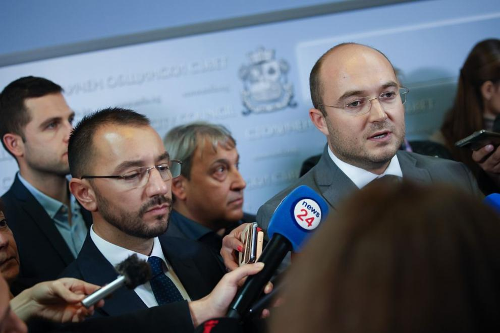Скандалът се разгаря! От ГЕРБ избухнаха: Тази жена незабавно да бъде отстранена от ротацията СНИМКИ