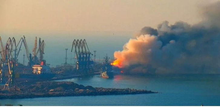 Британското разузнаване: С този удар Украйна окончателно взе инициативата в Западно Черно море от Русия