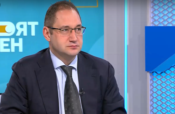 Икономист ни отвори очите как ни свалят по две кожи с парното