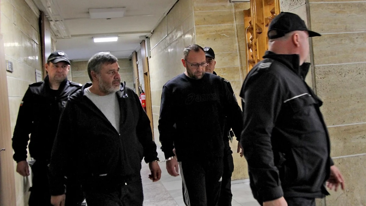 Това са трафикантите, заловени с невиждано количество дрога на АМ "Тракия" СНИМКИ