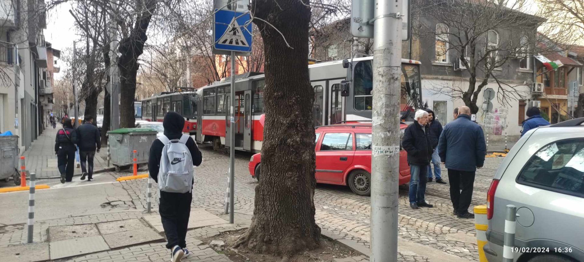 Само в БЛИЦ: София почерня от полиция на това място заради зловещ екшън СНИМКИ