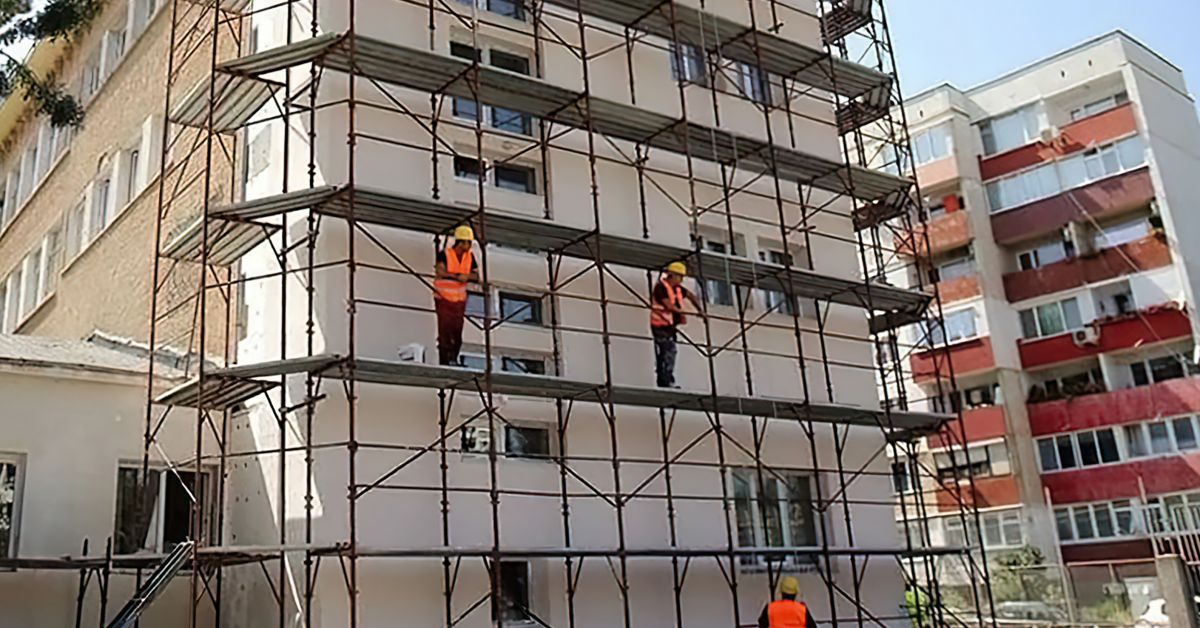 ГЕРБ: Нека да има безплатно саниране за ... 