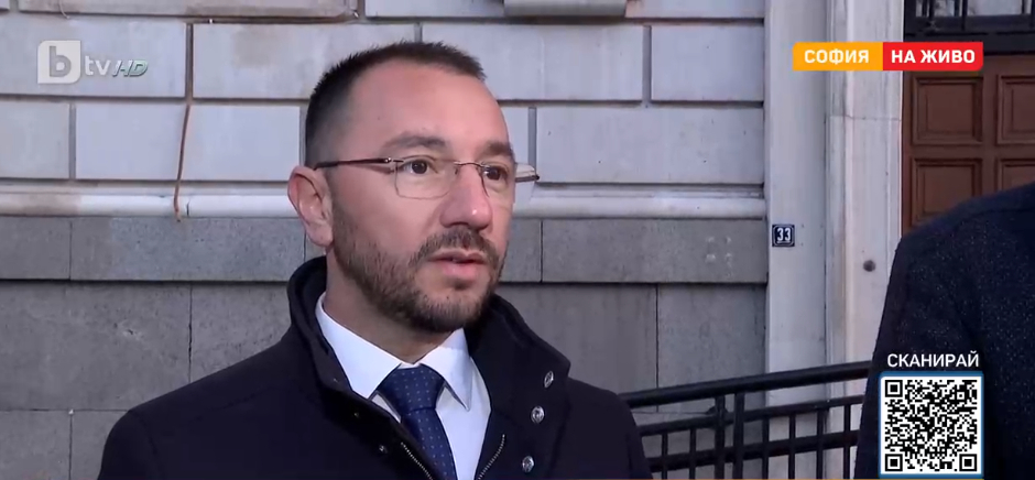 Зрелищен скандал в bTV между Антон Хекимян и Шалъфов ВИДЕО