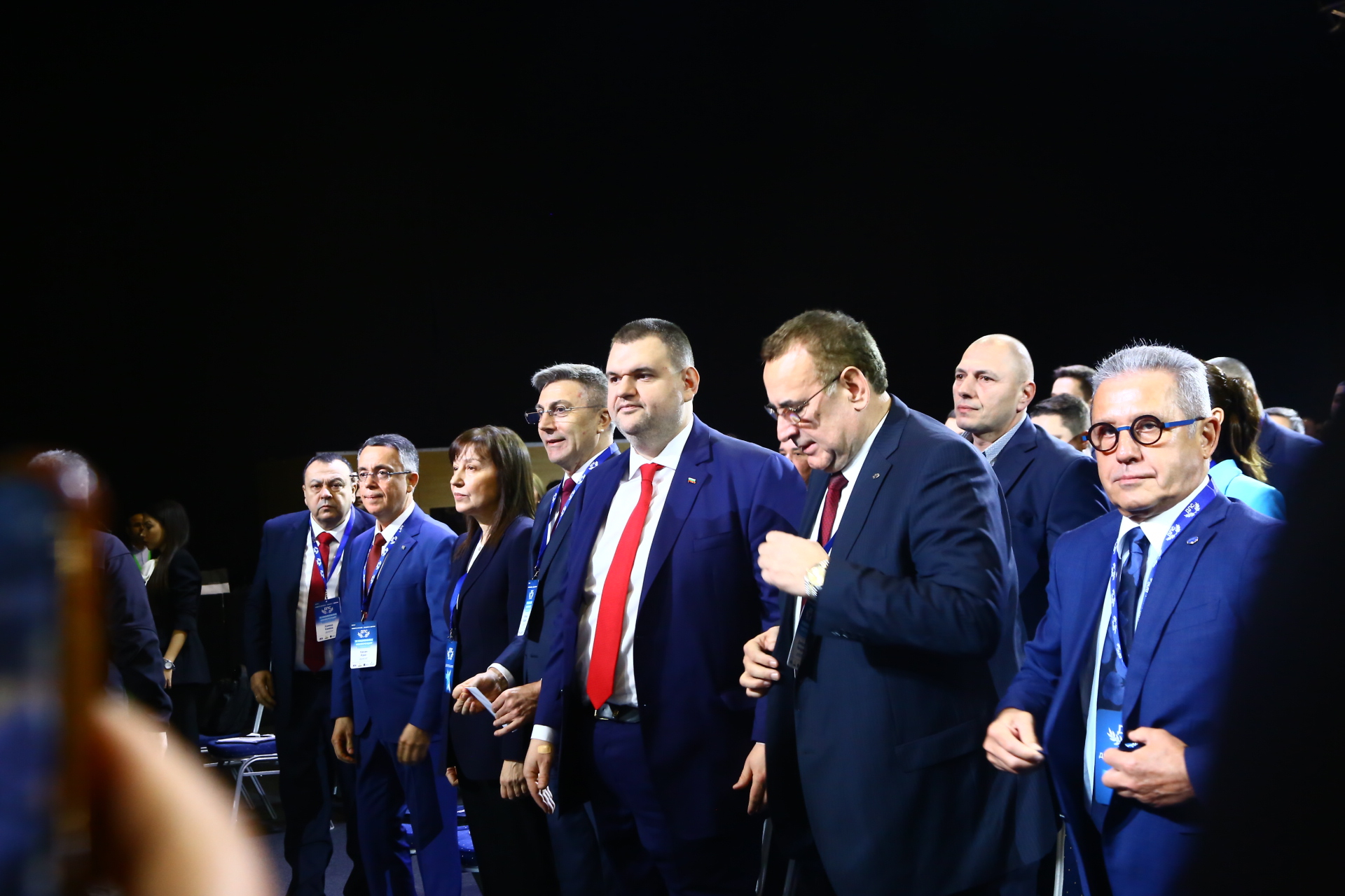 Извънредно: Още един депутат от ДПС напусна