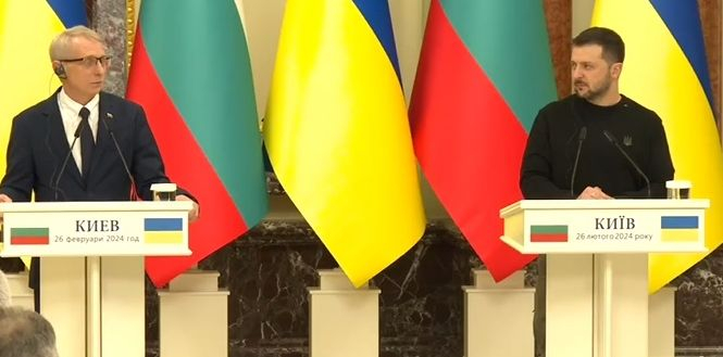 Сериозни преговори между Денков и Зеленски в Киев в много особен ден НА ЖИВО