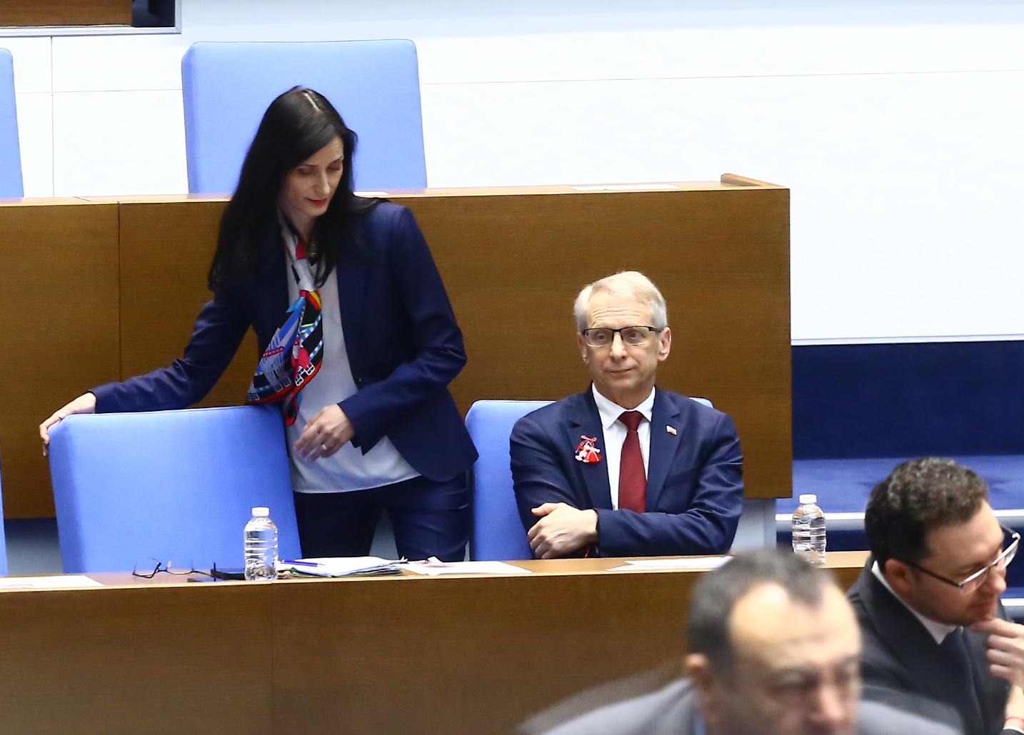 Първа версия: Какво ще се случи с ротацията след ултиматума на ГЕРБ към ПП