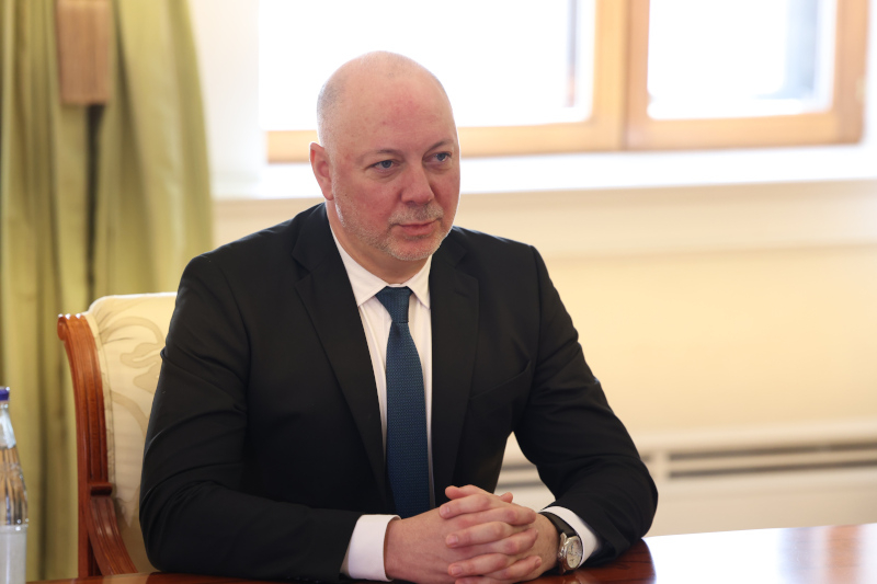 Желязков с големи новини от Азербайджан за продажбата на "Лукойл-Нефтохим" 