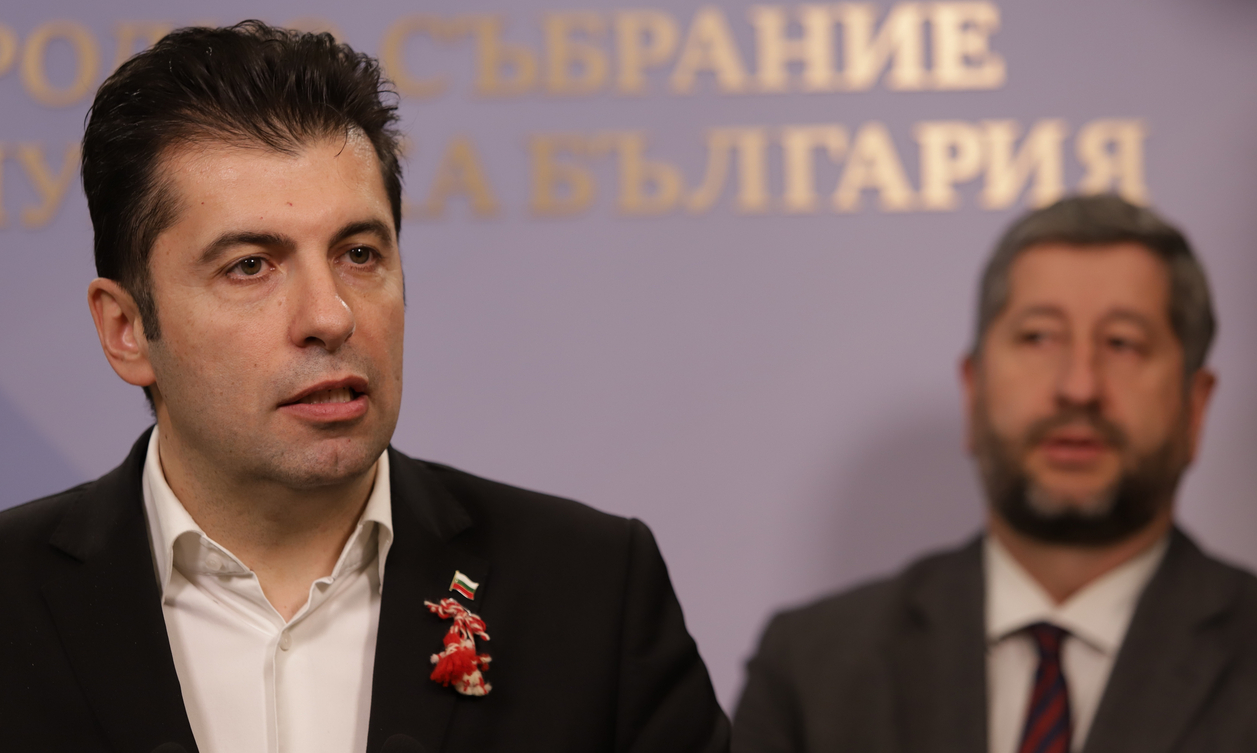 Кирил Петков се закани да прави реформи и каза "край" на...