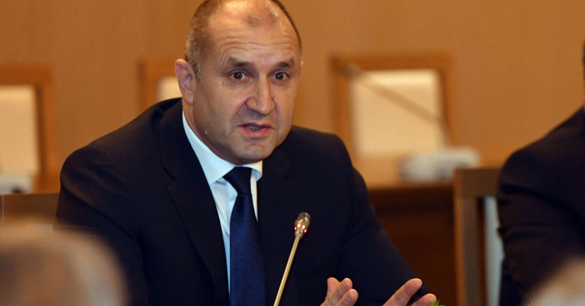 Андролова: Радев можеше да поправи грешката си с кирчовците, но вместо това...