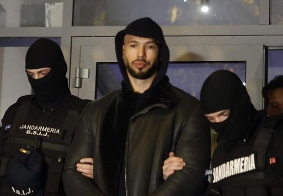 Задържаха Андрю Тейт, обвинен е в сериозно престъпление 