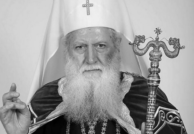България скърби за кончината на патриарх Неофит
