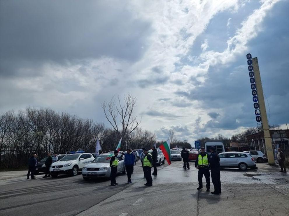 Протести сковават Старозагорско, ключови артерии ще са блокирани