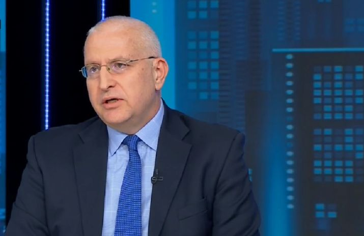 Фатална ротация: Този министър ще остане и ще взриви кабинета!
