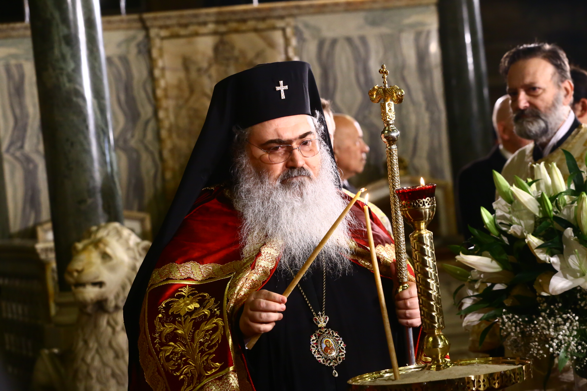Траурен детайл обвърза погребението на патриарха и цар Борис III СНИМКИ