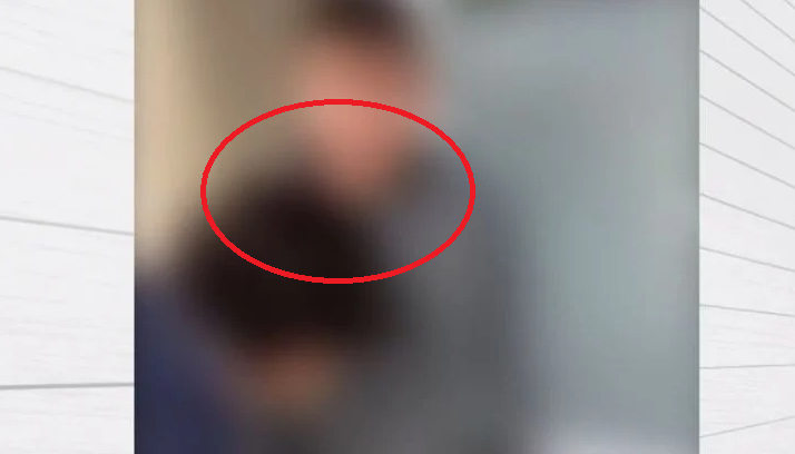 Ученици от елитна гимназия съблякоха чисто голо момче със СОП ВИДЕО