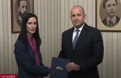 БСП с първа реакция на мандата на Габриел: Ако ПП го гласуват...