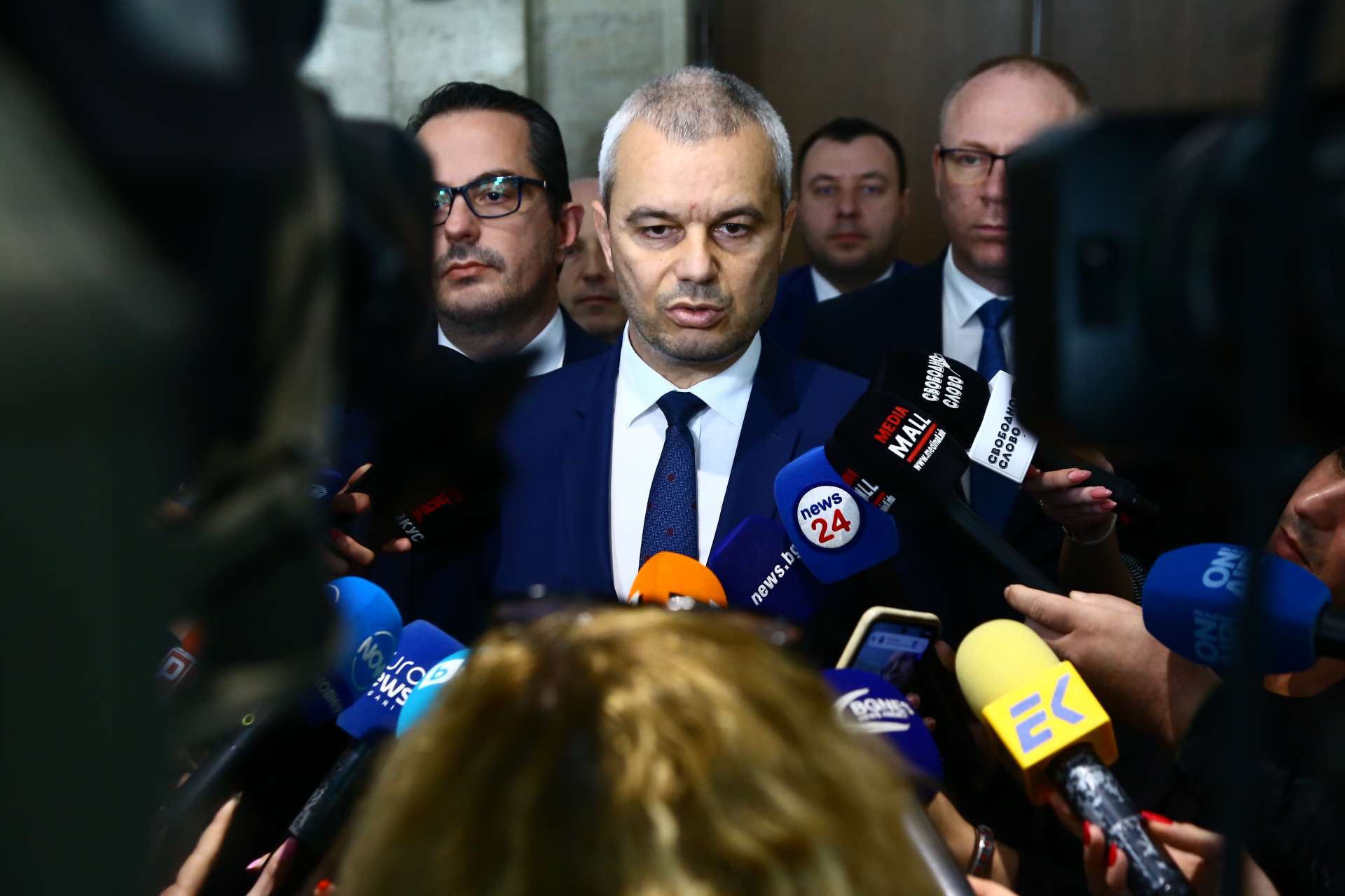 Костадинов зове за революция: Това е безпрецедентно за последните 34 години! ВИДЕО
