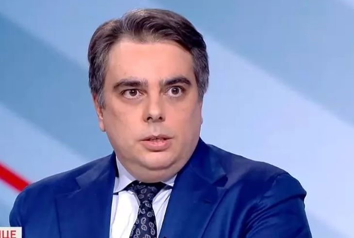 Взриви държавата: Асен Василев би шута на Мария Габриел окончателно, удари и по Борисов