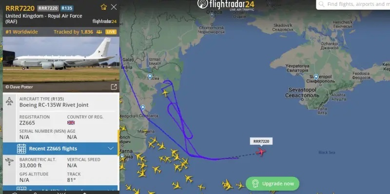 Самолети разузнавачи на НАТО се държат странно в района на Черно море