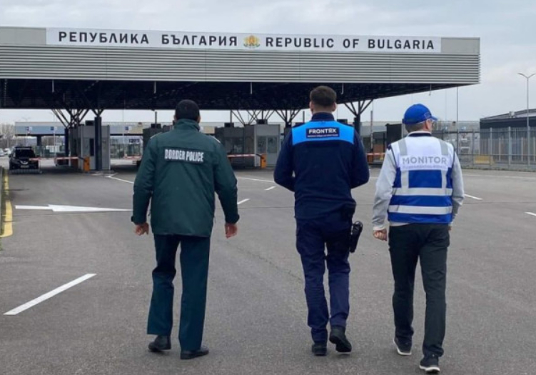 На границата с Турция става страшно, и пиле няма да може да прехвръкне СНИМКИ