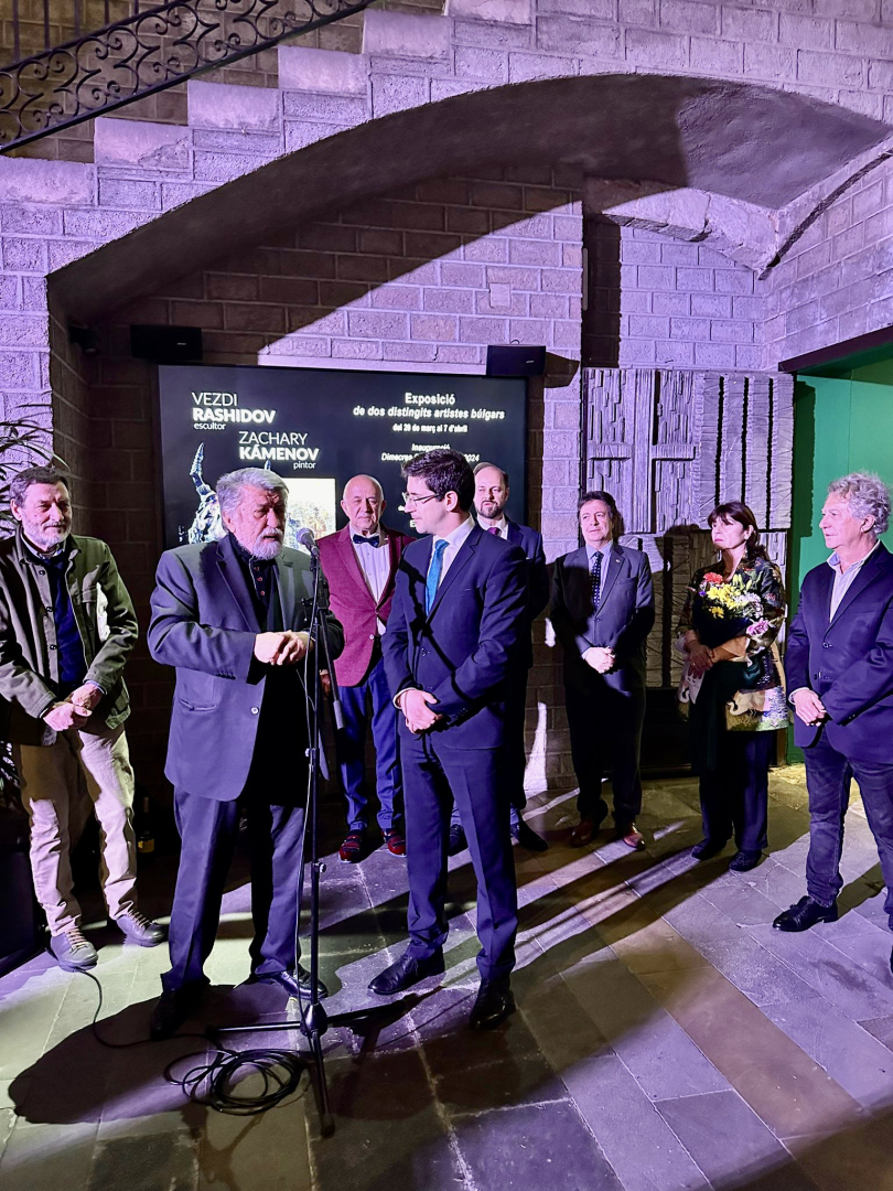 Фурор на изложбата на Вежди Рашидов и Захари Каменов в Барселона СНИМКИ