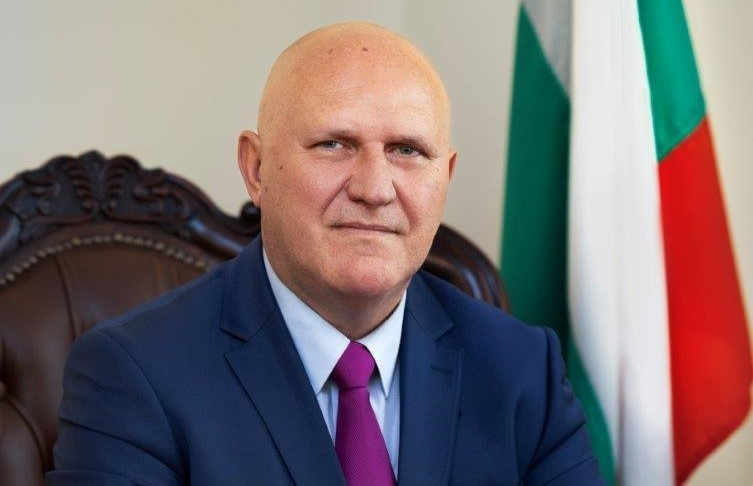 Галин Цоков съобщи новина за пари и учителите пощуряха 