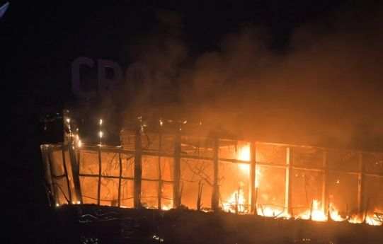 Ужасът в Подмосковието продължава! Обявиха колко са жертвите, хората падали по земята ВИДЕО
