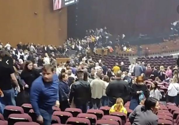 Оператор спаси 17 души от терористичния ужас край Москва 