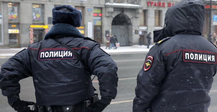 Нов ад смрази Русия, евакуират мол в Санкт Петербург заради... ВИДЕО 