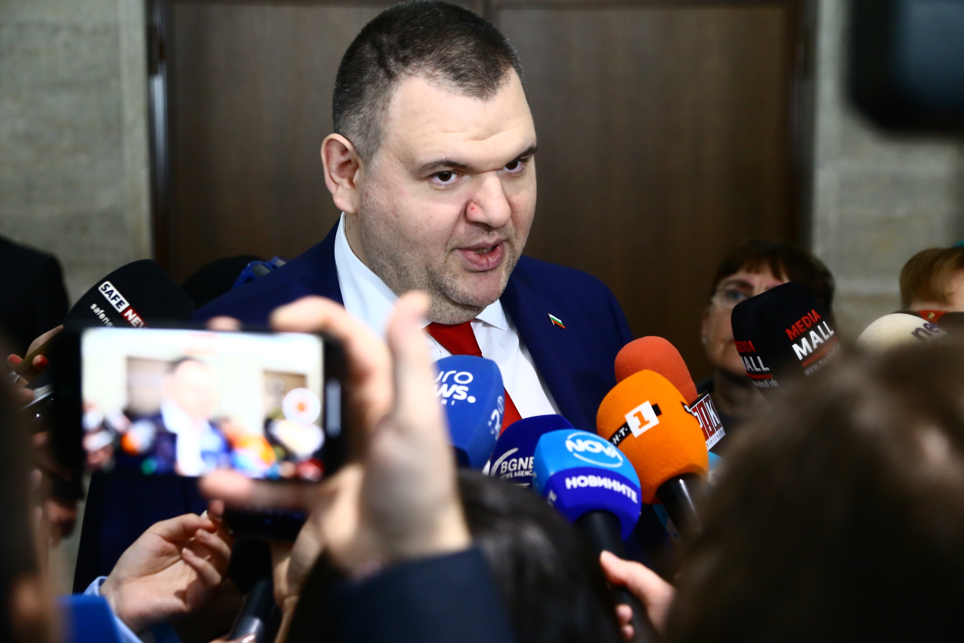 ДПС се регистрира за самостоятелно участие в изборите за Народно събрание и Европейски парламент на 9 юни
