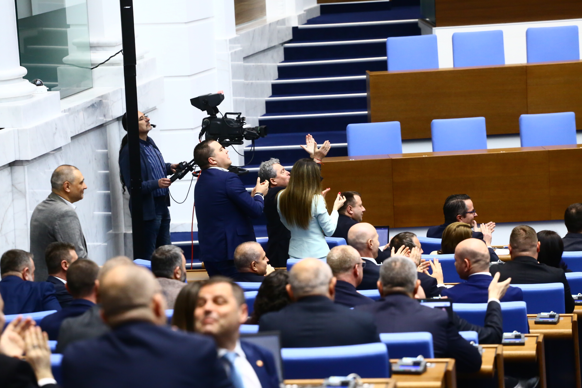 Проф. Киров сензационно: Може да имаме два парламента в мандат, защото...
