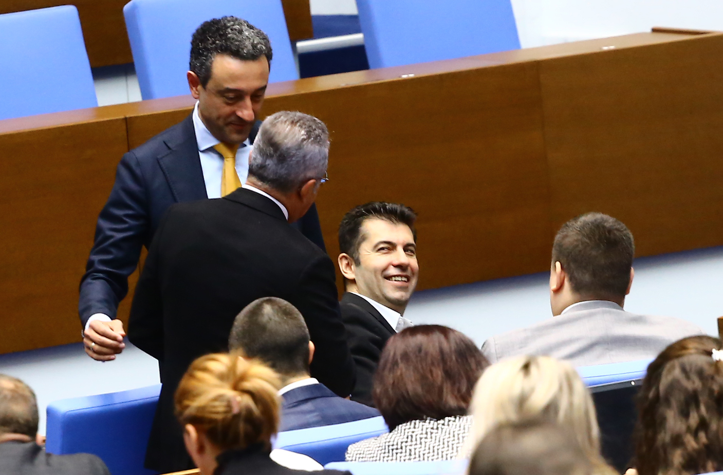 Две партии са големите губещи при нови избори