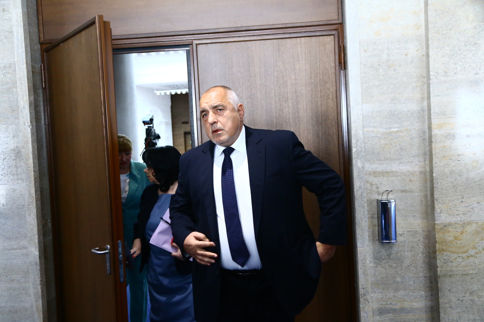 Борисов с бомбастични разкрития за мераклиите за премиери и шпионската СНИМКА БЛИЦ TV