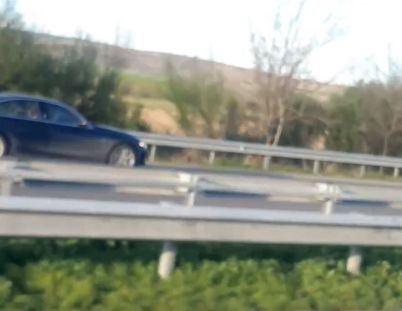 Наглец с БМВ направи немислимото насред огнения ад на „Тракия“, всички са в потрес