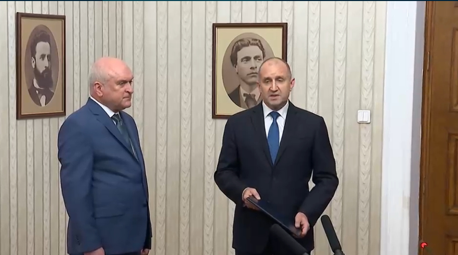 Историческият ход е в действие: Радев с пикантно разкритие за Главчев, възложи му тежка задача ВИДЕО