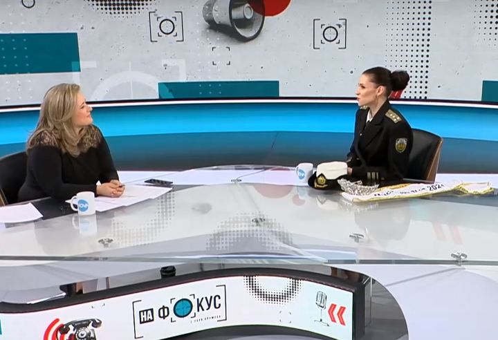 Ослепителна капитанка на фрегатата "Горди" смълча Лора Крумова с разтърсваща история ВИДЕО 