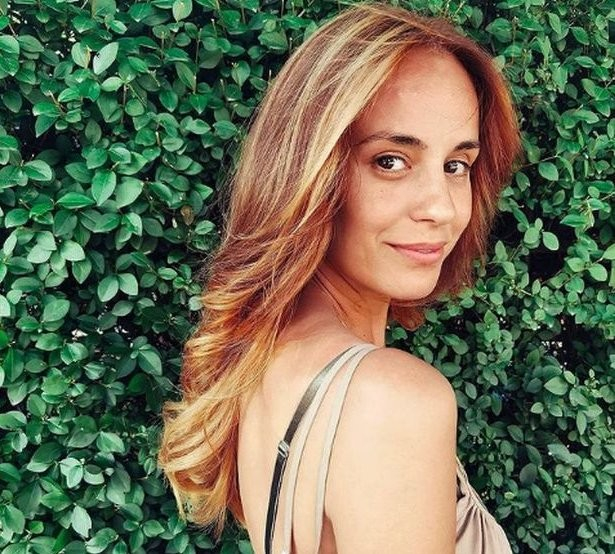 И Радина Кърджилова напомпа устни, вижте как изглежда СНИМКА