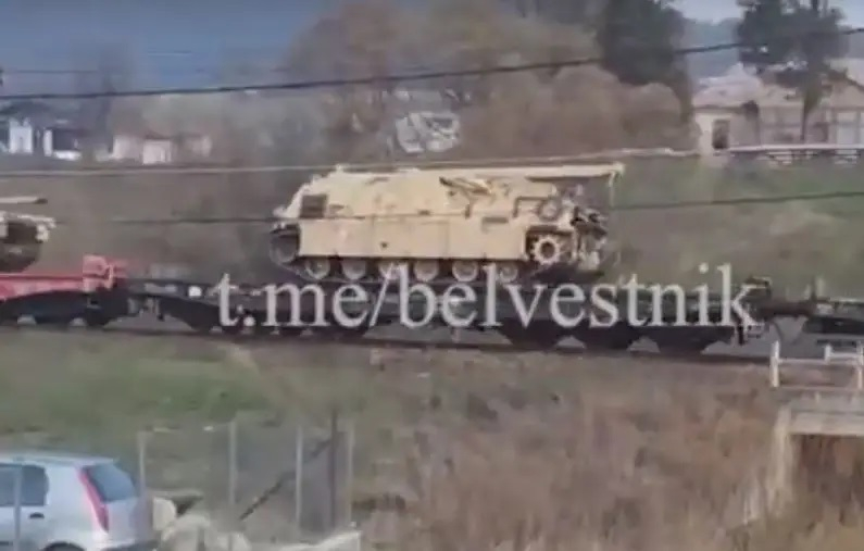 Румънци се ошашавиха от прехвърляне на танкове Abrams до границата с Украйна, много са ВИДЕО
