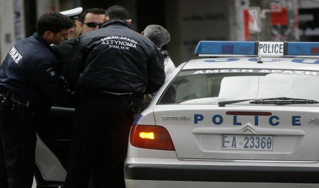 Предприемчиви нашенци натрупаха тлъсти пачки в Гърция по тази схема, а сега...