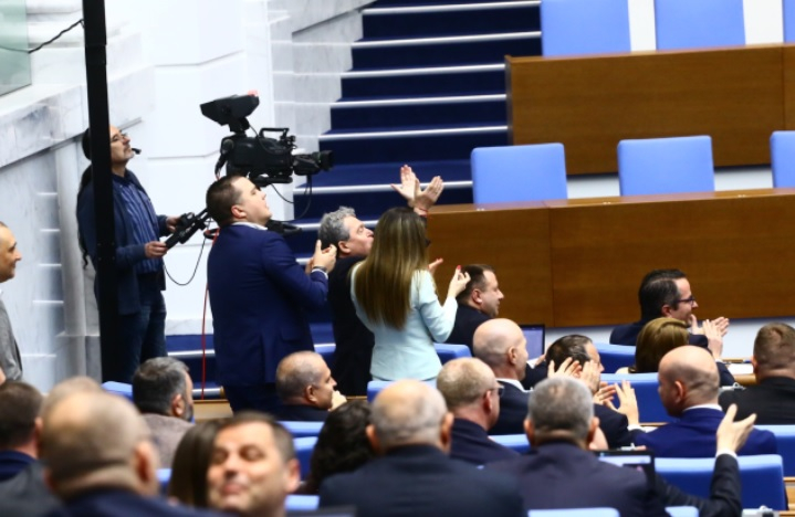 Депутатите създадоха комисия, свързана с дерогацията