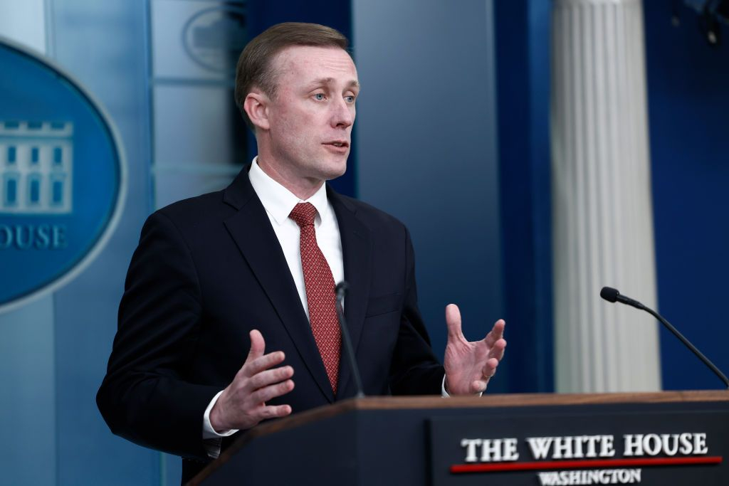 US конгресмен: Съветникът на Байдън Съливан се опасява от ядрен удар от Русия
