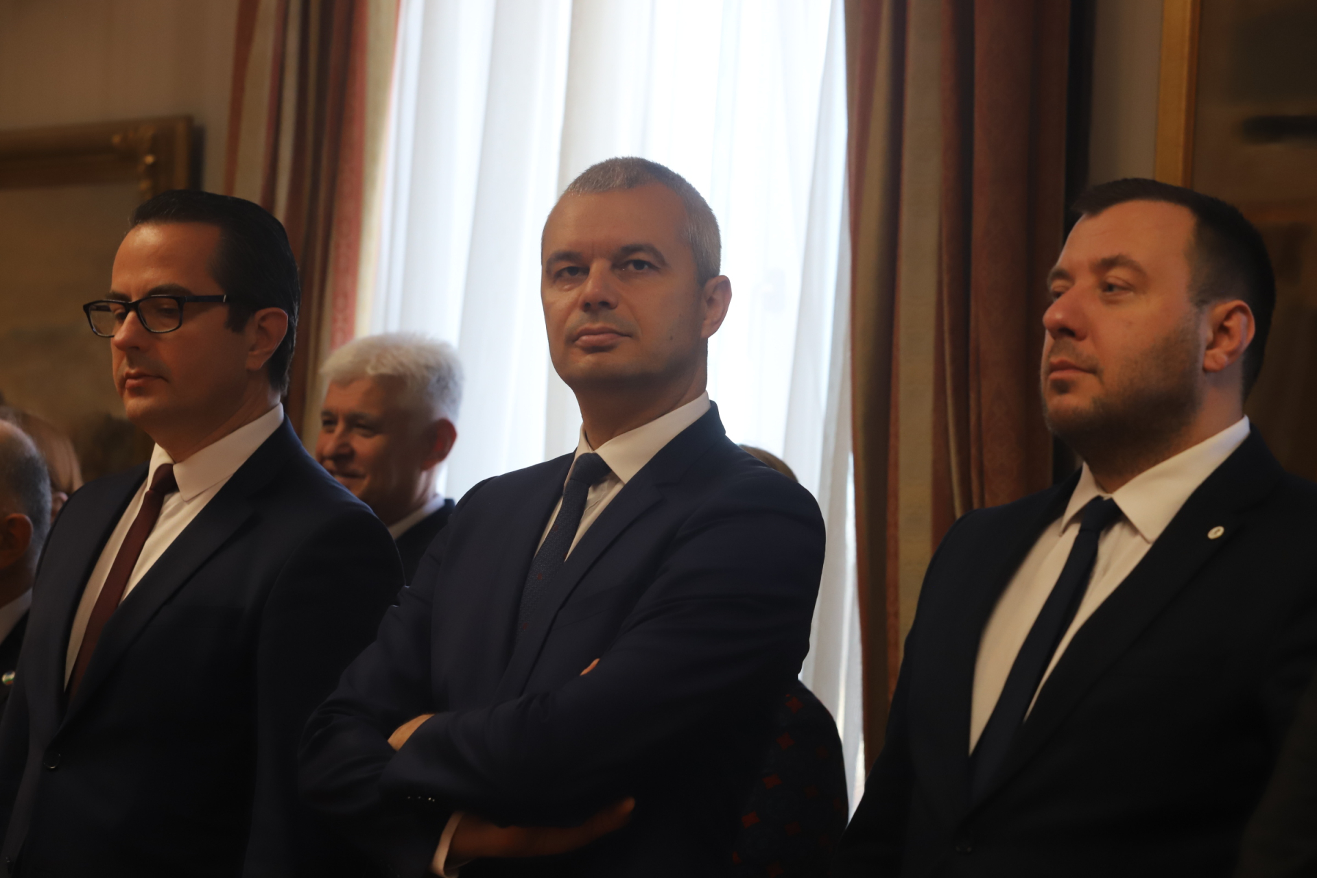 Безпрецедентна ситуация при Радев: Главчев огласи министрите си, има голяма изненада БЛИЦ TV