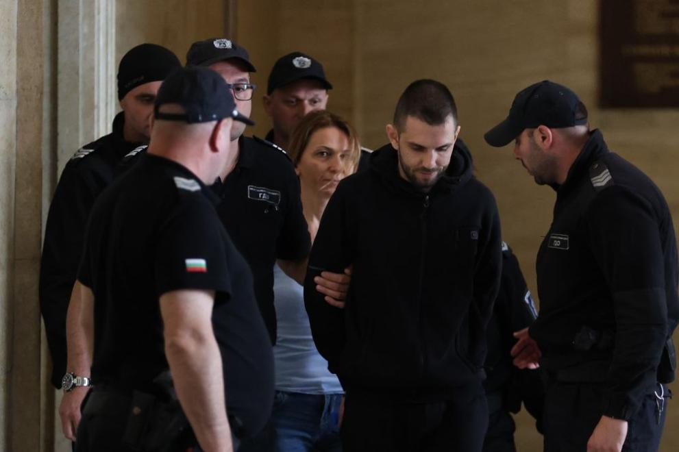 Тежък удар за шефката на "Митниците" Банкова и Стефан Димитров