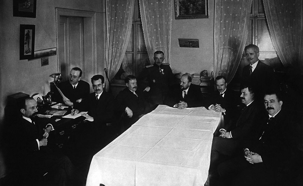 Урок по история: Катаклизмите под знака на деветката у нас